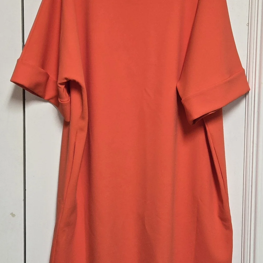 Natori Dress XL Knit Crepe Embroidered Sleeves Pockets NWT Original $170 FLAWED - Picture 2 of 12